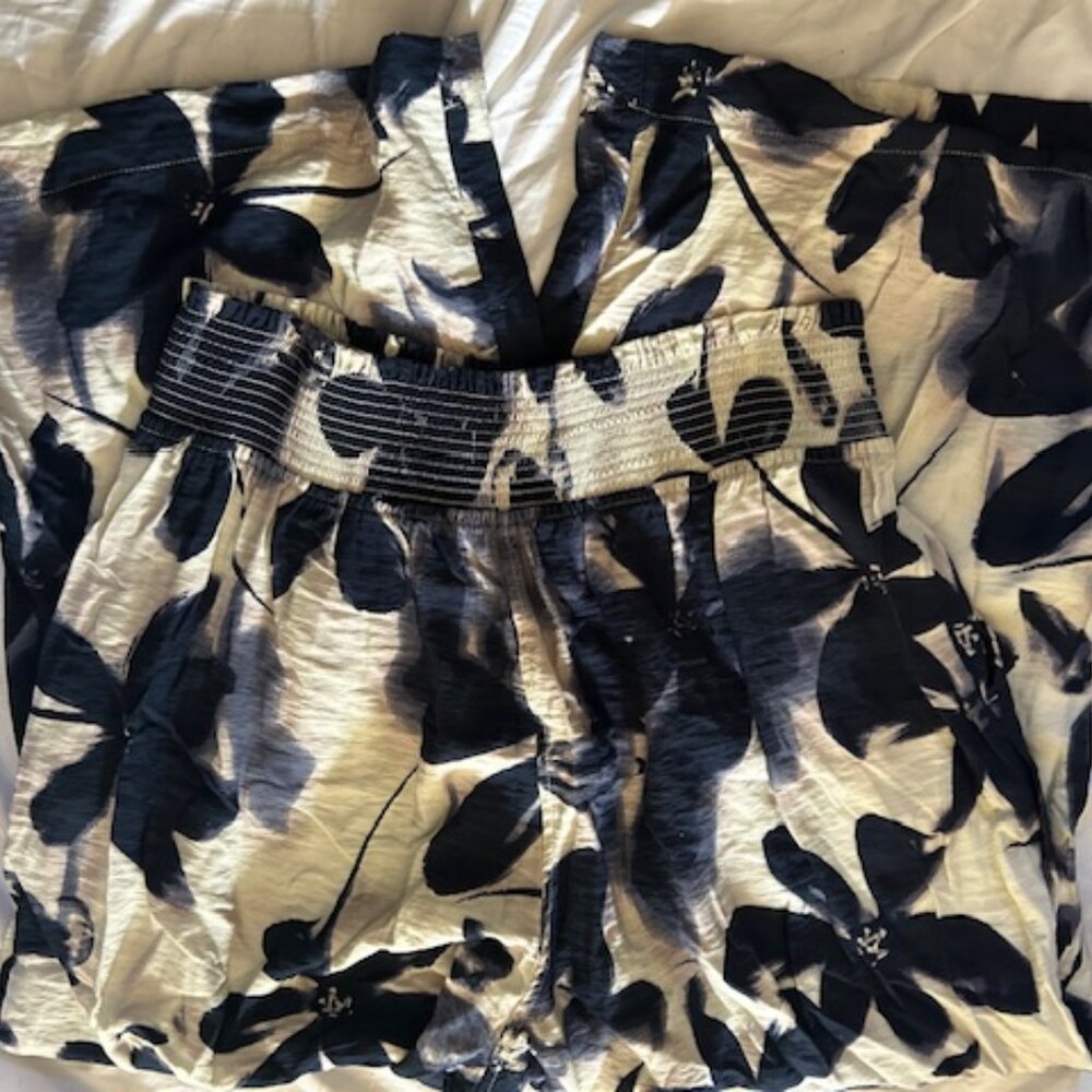 white purple  floral loose light size extra large pants womens loose